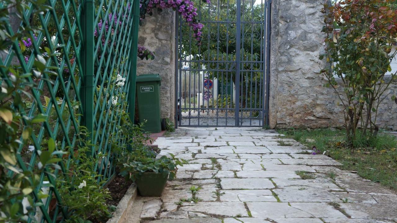 Apartmani Filip Zadar Diklo Exterior foto